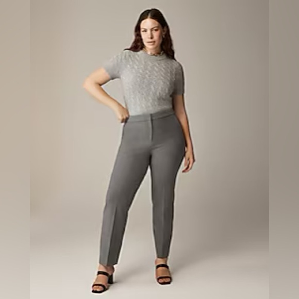 PETITE “Kate” straight leg pant in four season stretch